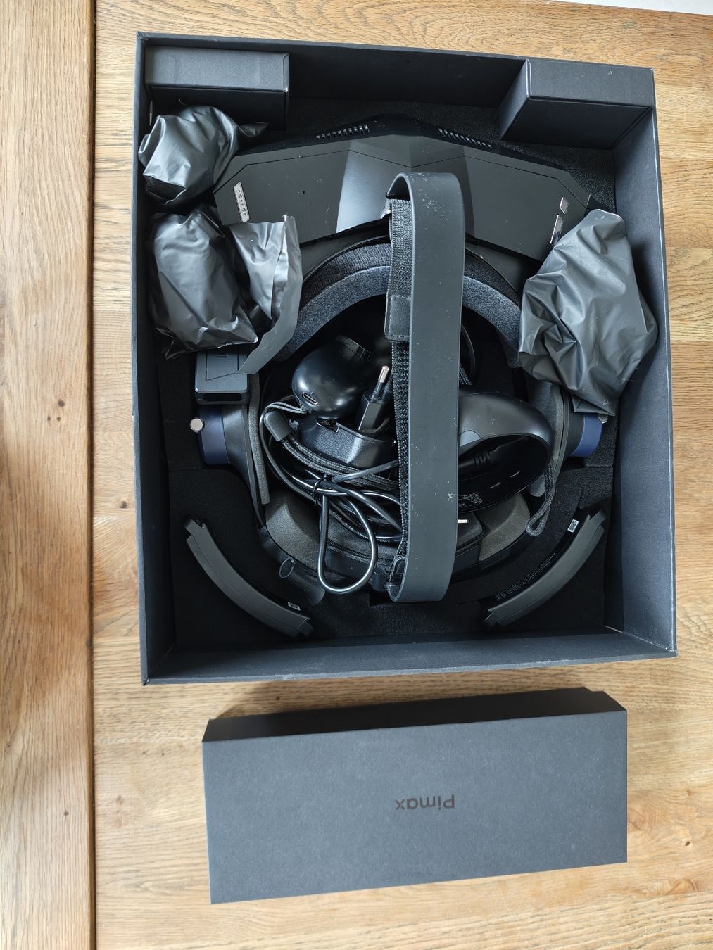 Pimax Casco VR: Pimax Crystal Original VR-Headset inklusive Controller – Usato da Zug venduto da Snaert 6