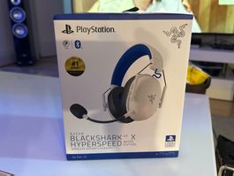 Razer Blackshark V3 X Hyperspeed Wireless Headset Weiss PS
