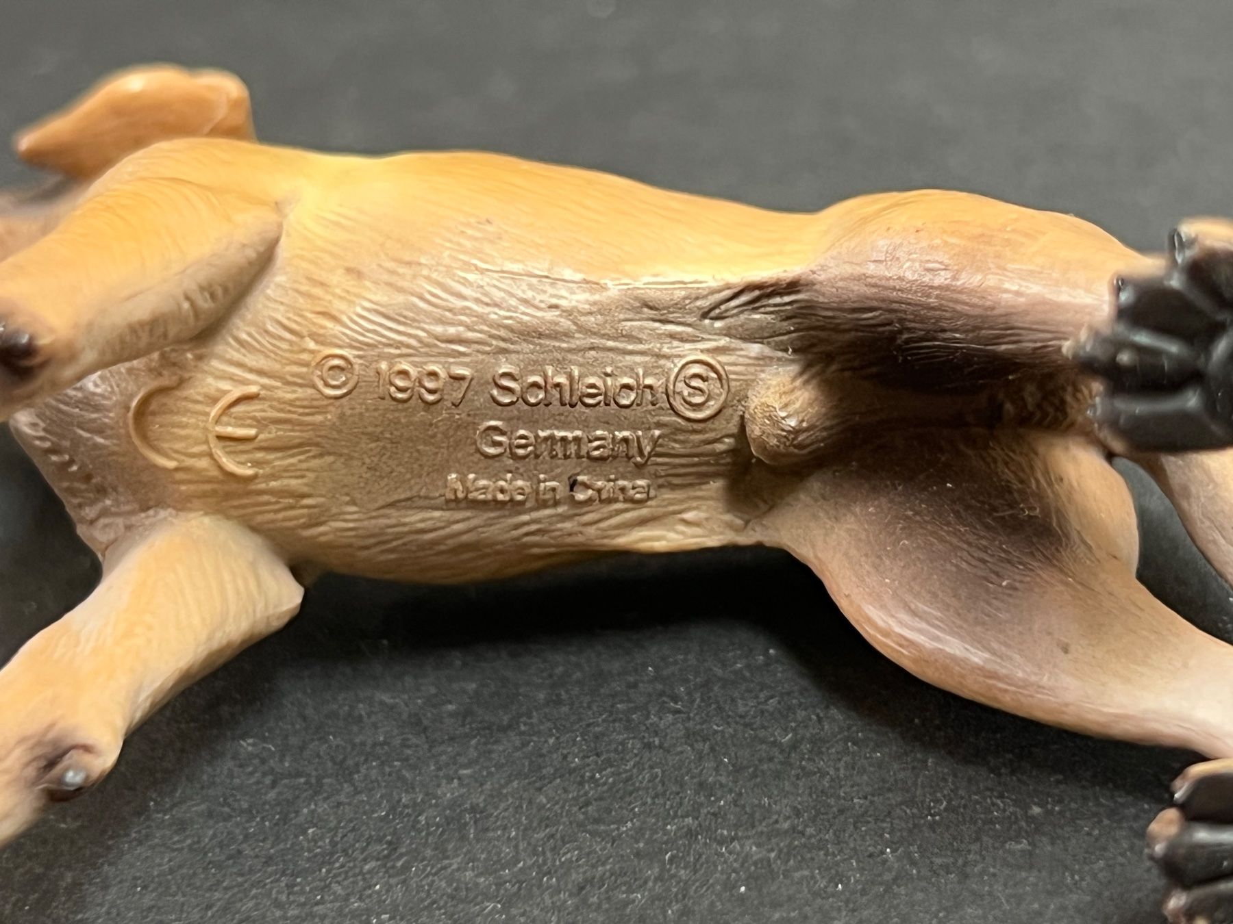 Schleich Figuren: Schleich 16320 - Deutsche Dogge Hund – Gebraucht aus Ennetbaden von mapa05 4