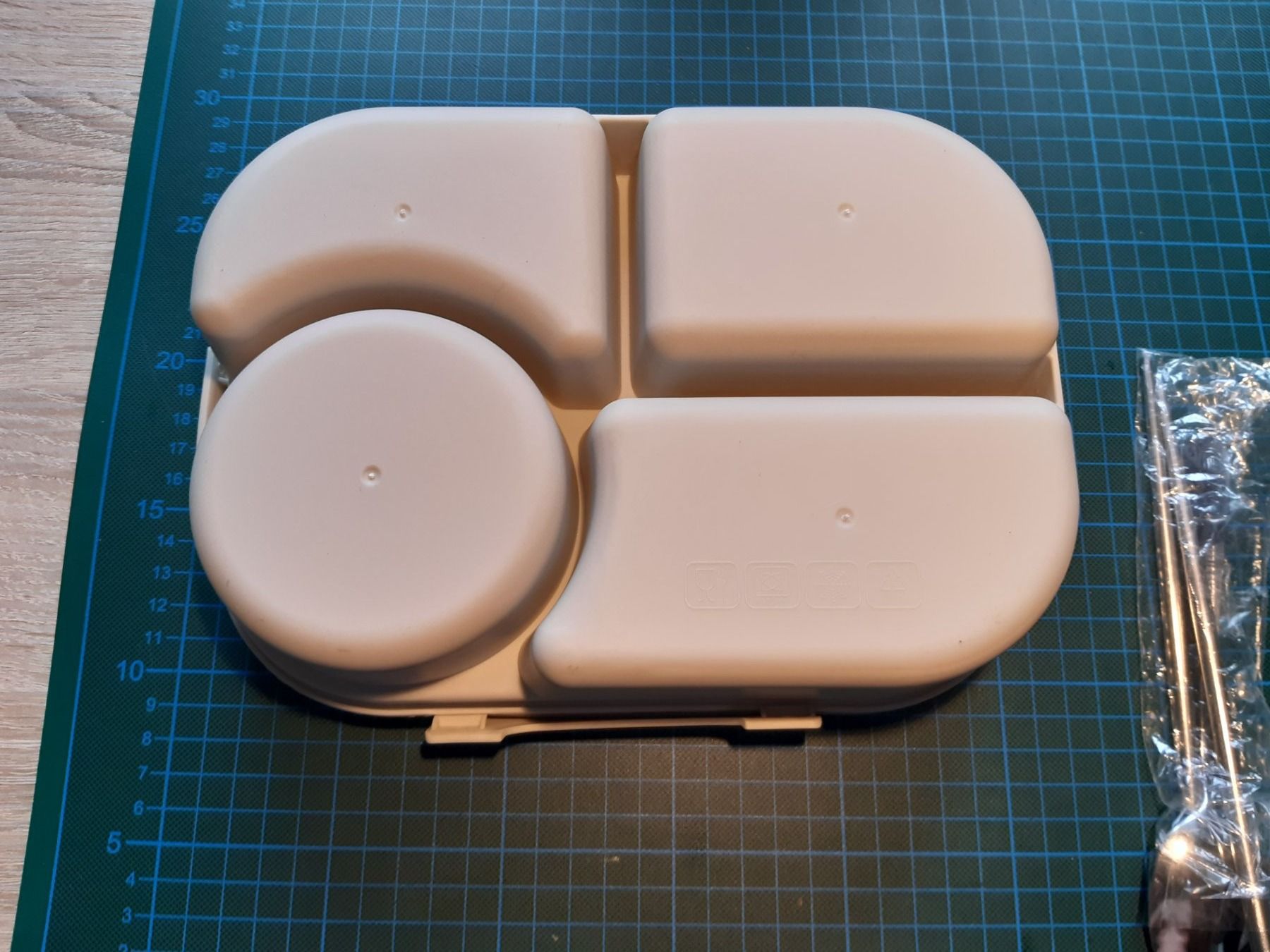 Contenitori & Simili: Lunch Box / Essensbehälter – Nuovo e nell'imballaggio originale da Derendingen venduto da Gaston.J 6