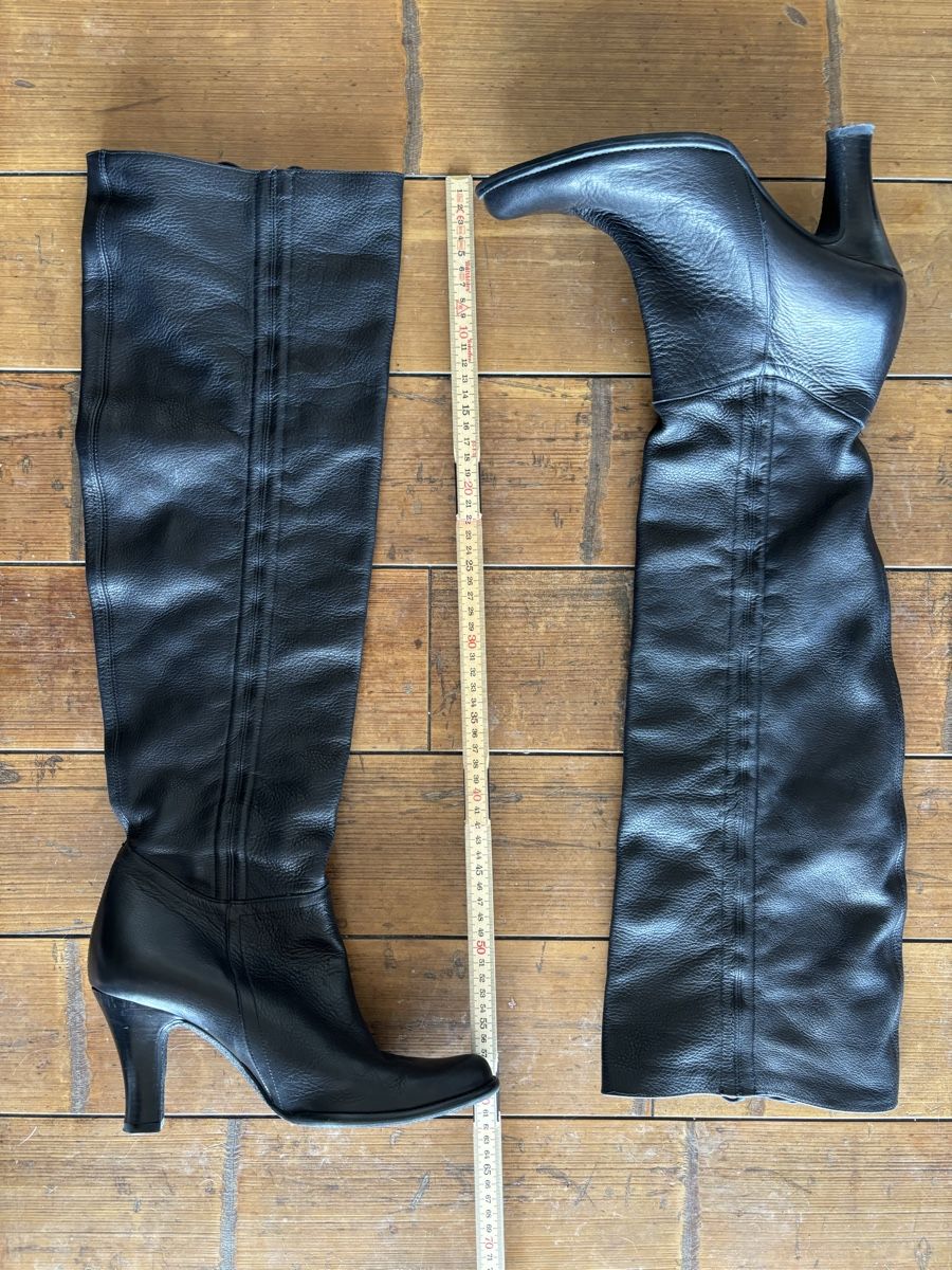 Scarpe da donna: Cuissardes cuir noir Bernies 40 – Nuovo (secondo la descrizione) da Dotzigen venduto da SecondHandGems 1