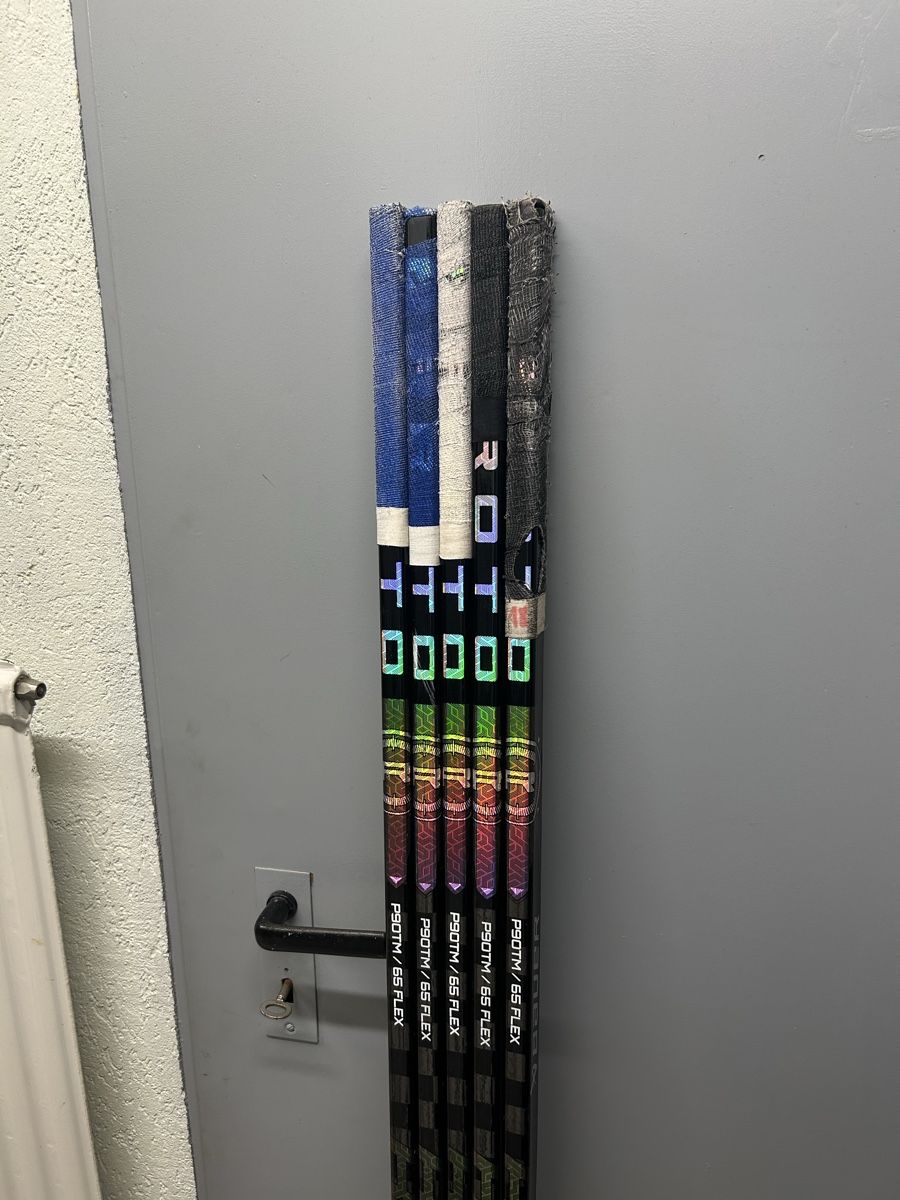 Bauer Crosses & Cannes: Proto-R Eishockey Stöcke – D'occasion à Bleienbach par lea_my5x