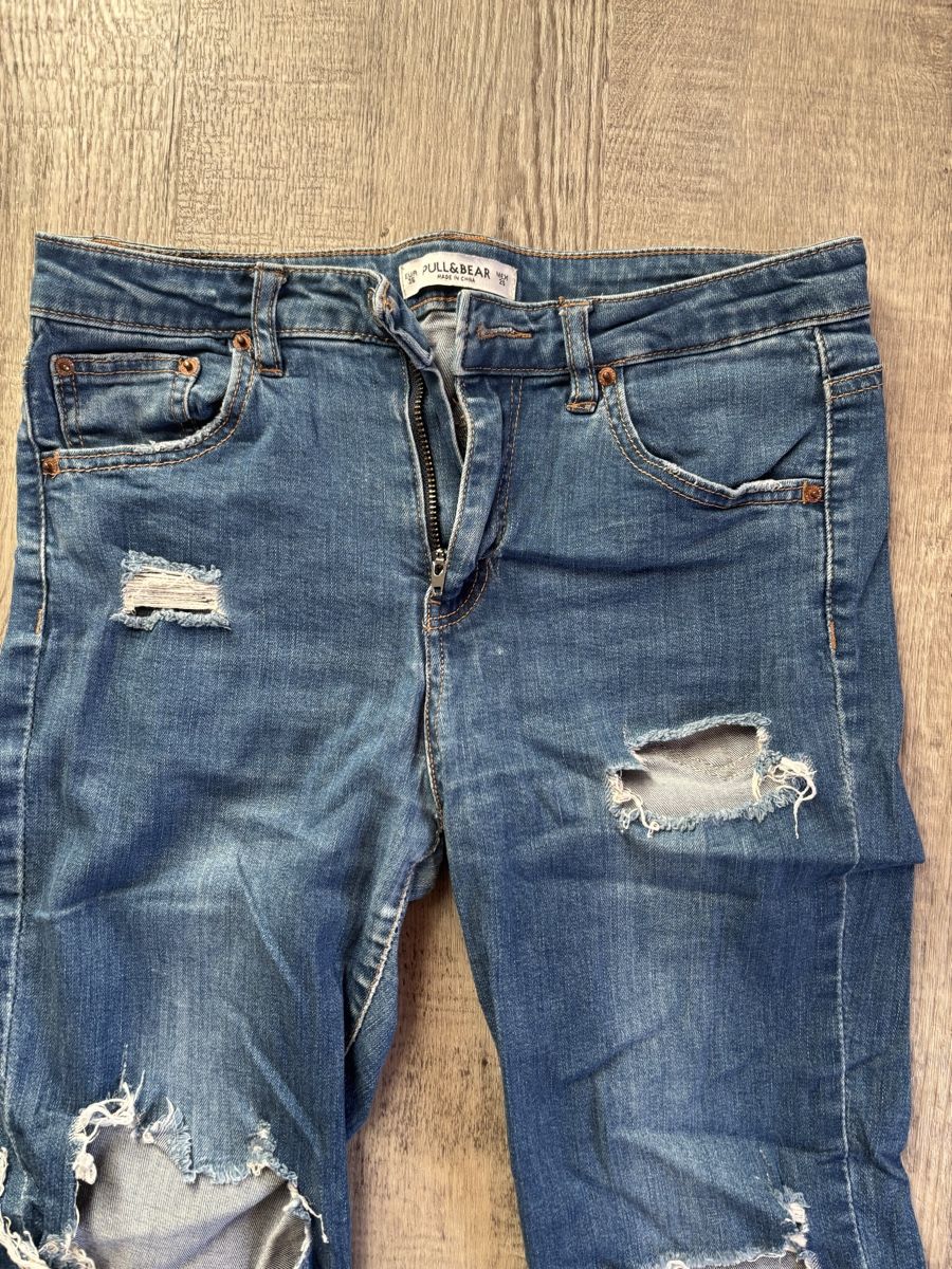 Pull&Bear Jeans: Pull&Bear Ripped Hose Gr. 36 – Usato da Zug venduto da sarah26f 3