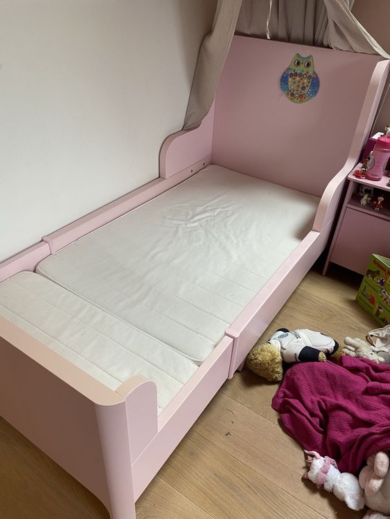 IKEA Busunge Kinderbett Ausziehbar Rosa Gebraucht In Sissach F r CHF 