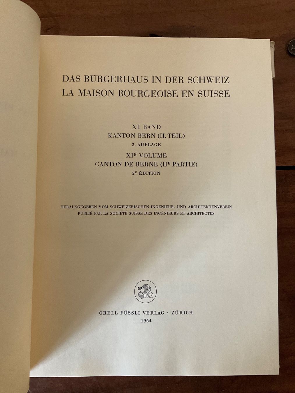 Bücher: "Das Burgerhaus in der Schweiz" - Kanton Bern II – Gebraucht aus Avenches von Lactobacille 1