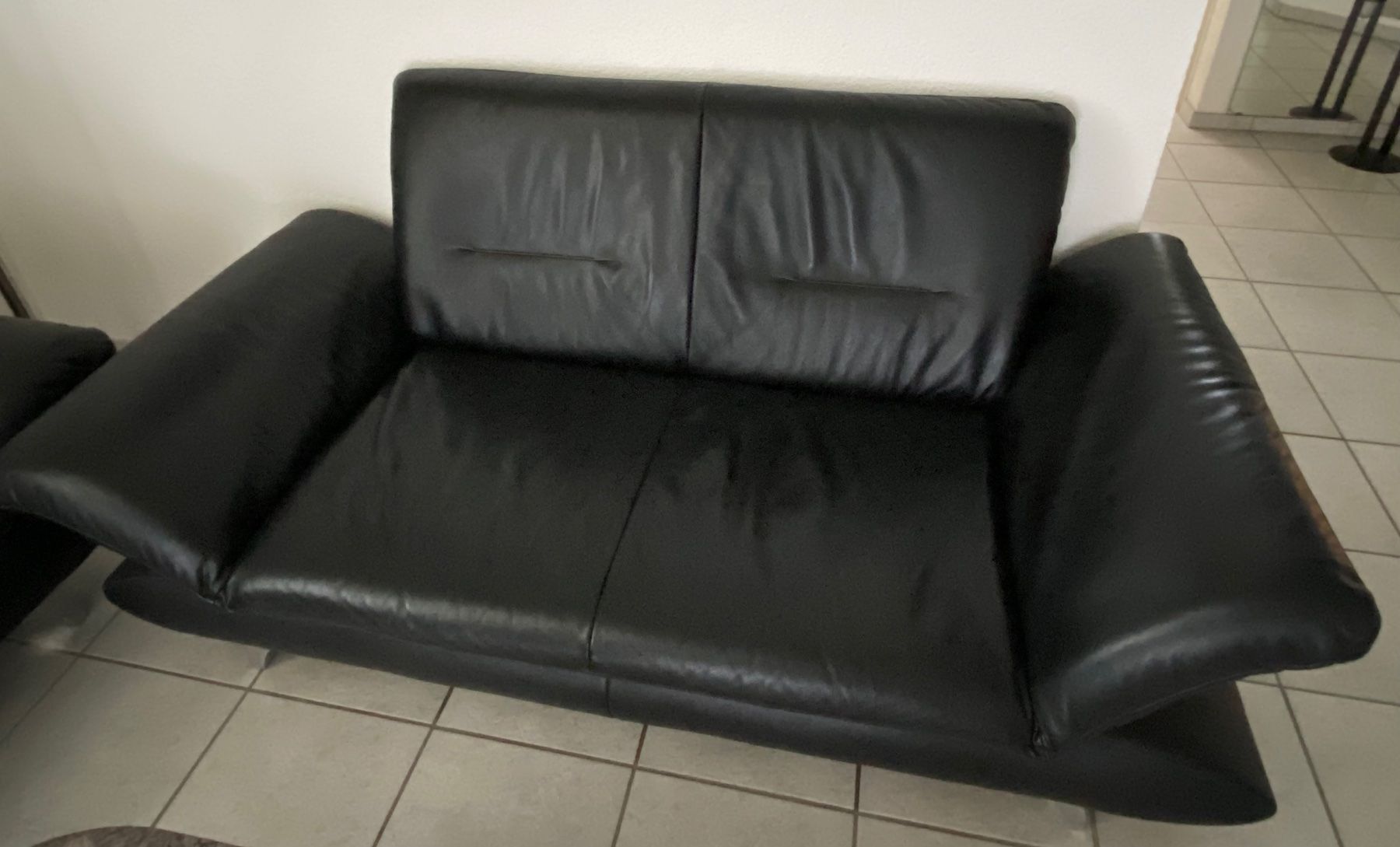 Sofas: Sofa Leder schwarz / 2-Sitzer + 2-Sitzer – Gebraucht aus Uttigen von dor_2jnw 3