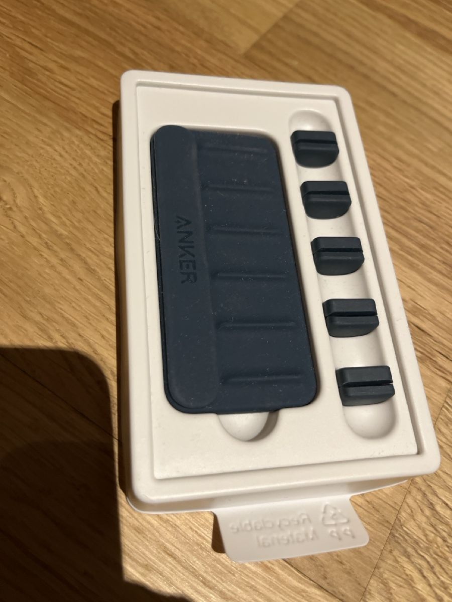 Altro Materiale elettrico: Anker Cable Organizer, Cord Management – Nuovo (secondo la descrizione) da Zürich venduto da lvh_6m2t 1