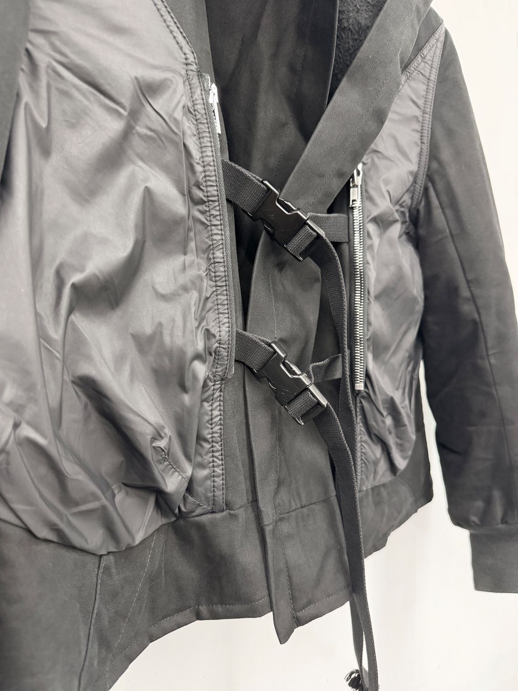 Rick Owens Giacche: Rick Owens  - Mountain Hood Cargo Jacket – Usato da Zürich venduto da serraphim 2