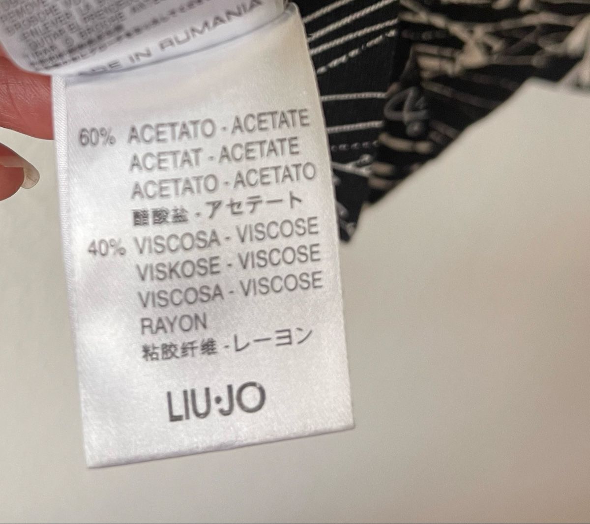 Liu Jo Kleider: Liu Jo Short  Dress, size 42 – Gebraucht aus Oberwil b. Zug von fis_2wtq 7