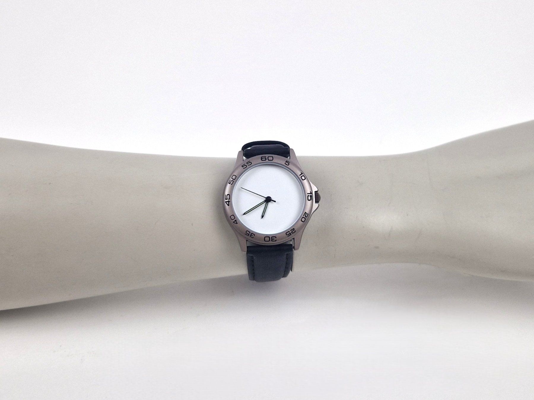 Orologi: Herrenarmbanduhr von WMC – Usato da Basel venduto da Restwert_Basel