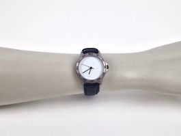 Herrenarmbanduhr von WMC
