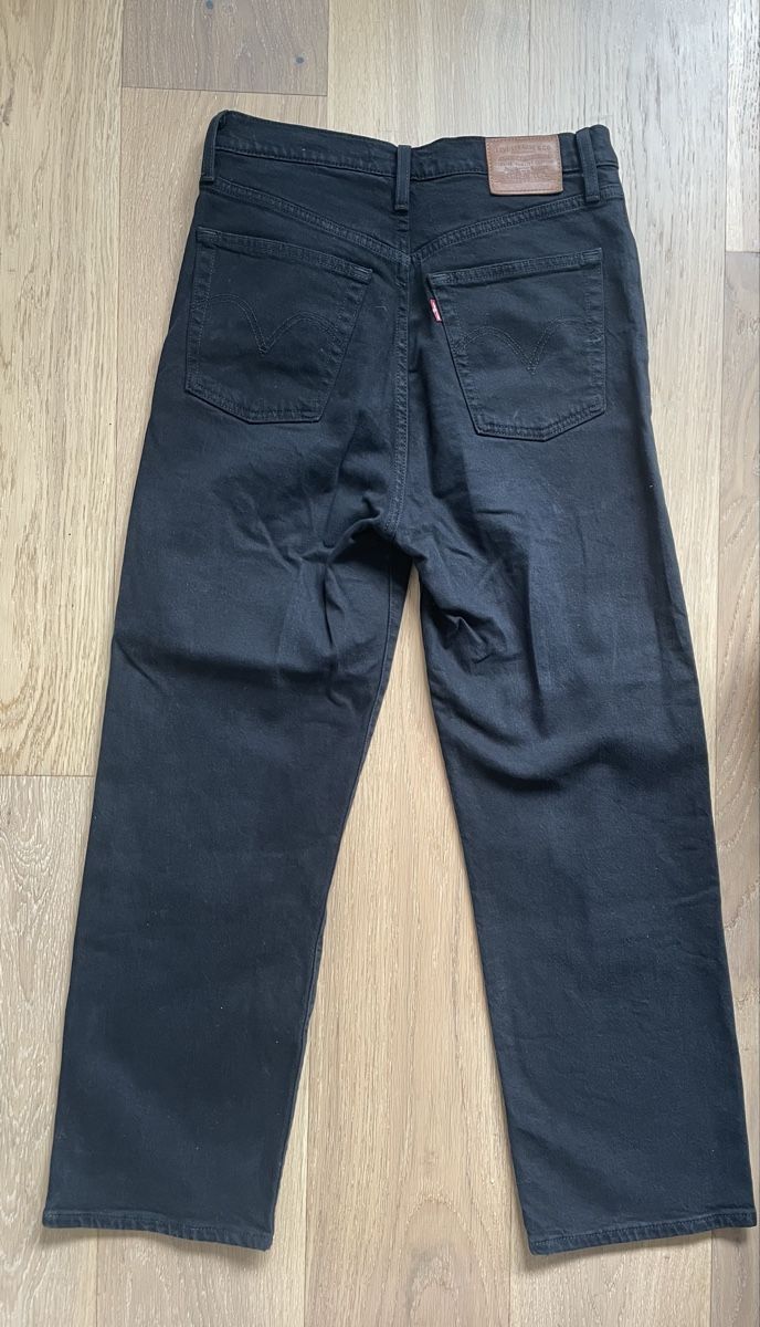 Levi's Jeans: LEVI‘S - Ribcage Straight 28 – Usato da Kriens venduto da elly24 1