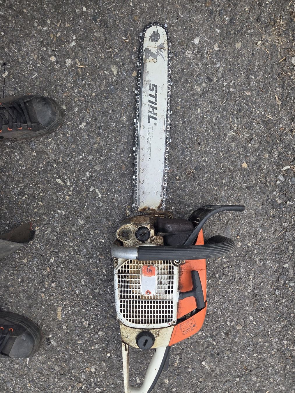 Stihl Scies: motorsäge – D'occasion à Wattenwil par Dk2131
