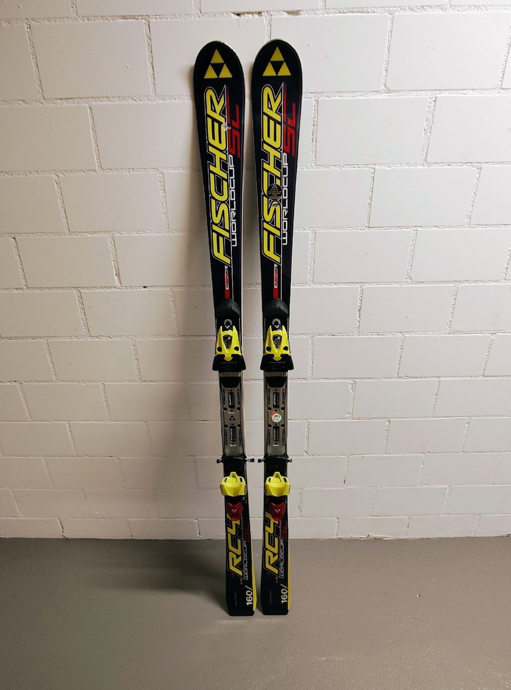 Fischer Skis: Fischer RC4 Worldcup Ski – Gebraucht aus Endingen von rob_6dnc