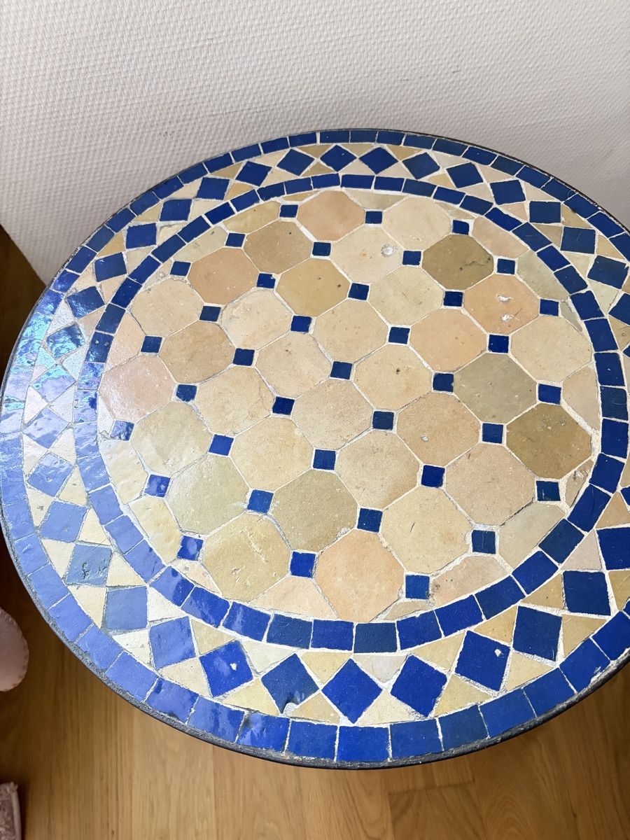 Tavoli: Gebrauchter Mosaiktisch – Usato da Basel venduto da ale_mn2l 2