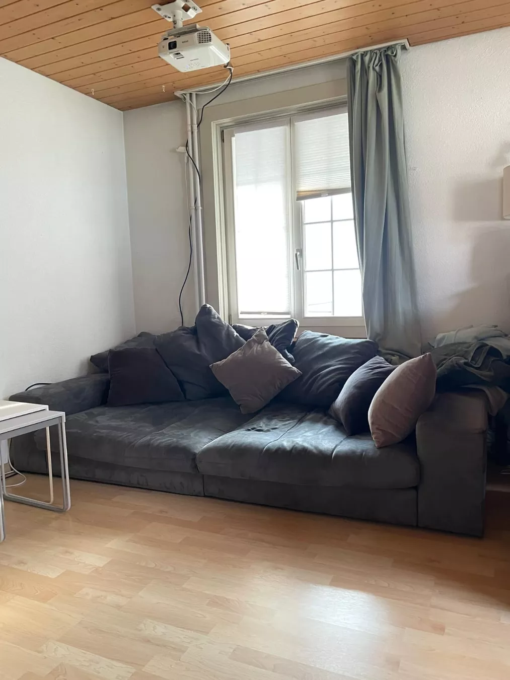Divani: Couch – Usato da Bönigen venduto da kristinca4ever