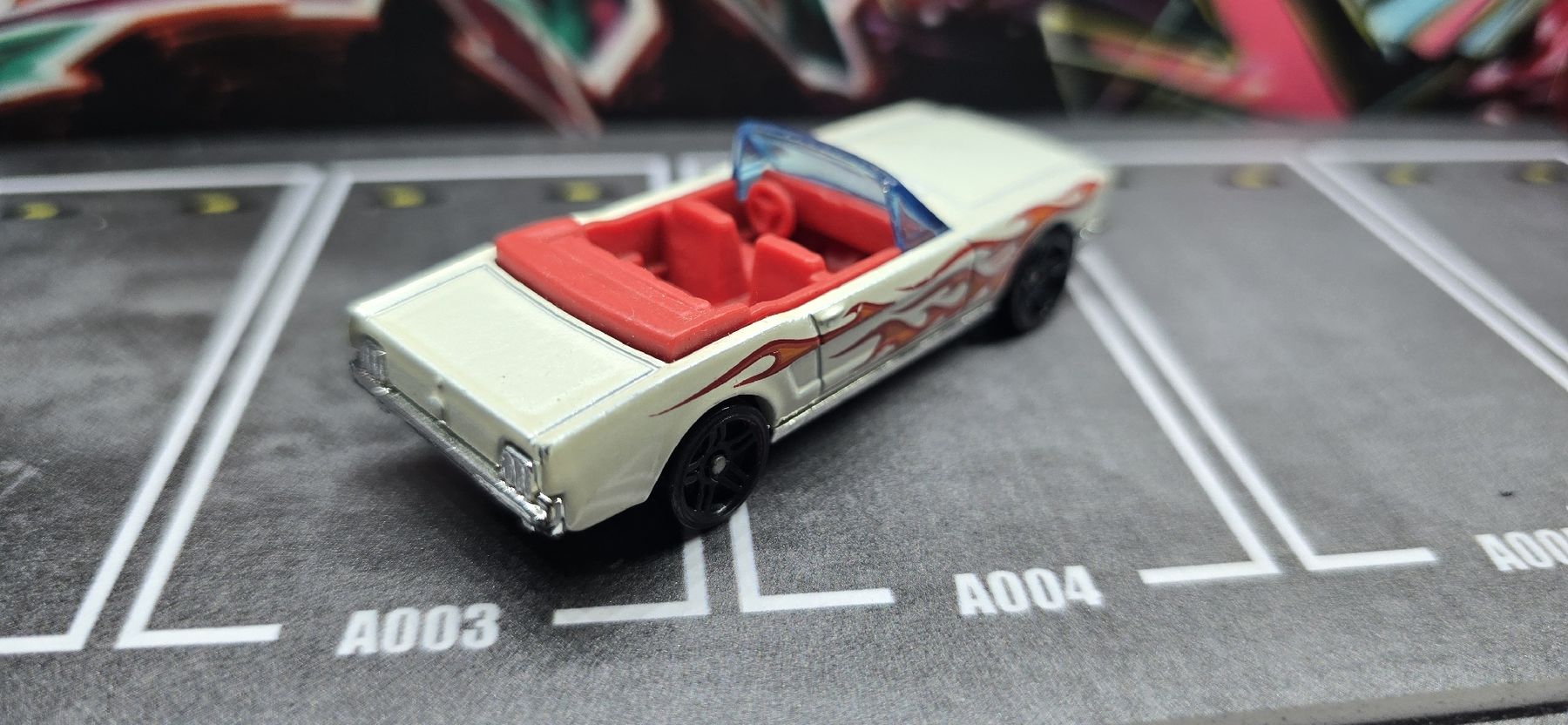 Hot Wheels Modellini d'auto: Hot Wheels Ford Mustang – Usato da Frauenfeld venduto da ufo_yk6c 1