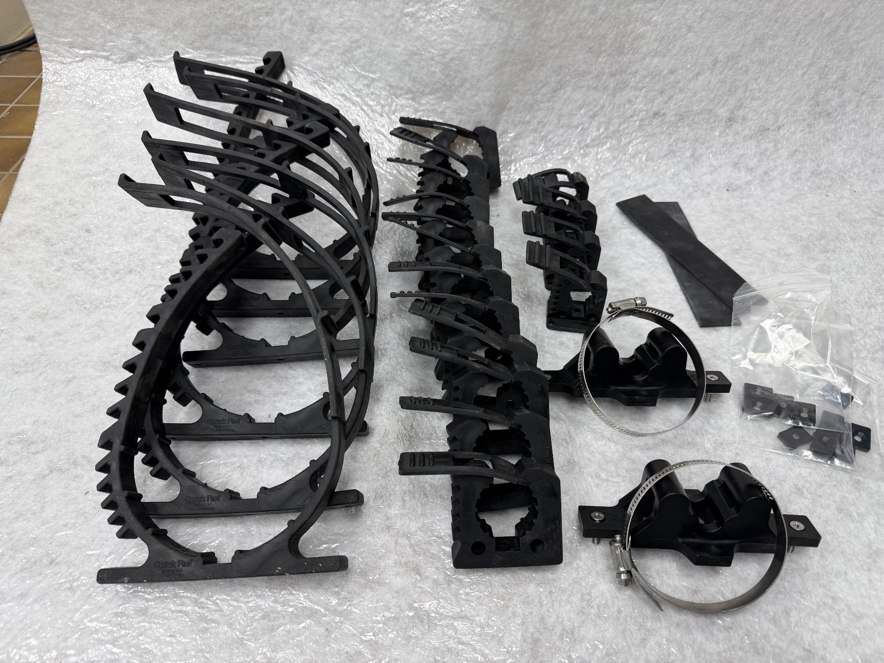 Supporti a parete: Original Quick Fist Mount - Camping und Offroad – Nuovo (secondo la descrizione) da Thalwil venduto da Andi8800 2