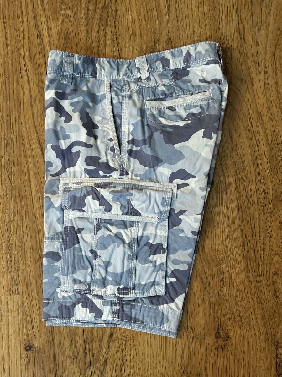 Hosen: Sommer-Shorts – Neu (gemäss Beschreibung) aus Frauenfeld von berk39 2
