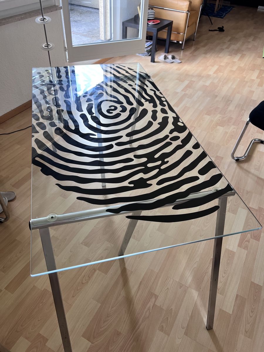 Tables: Table – D'occasion à Oberengstringen par Hester_SH