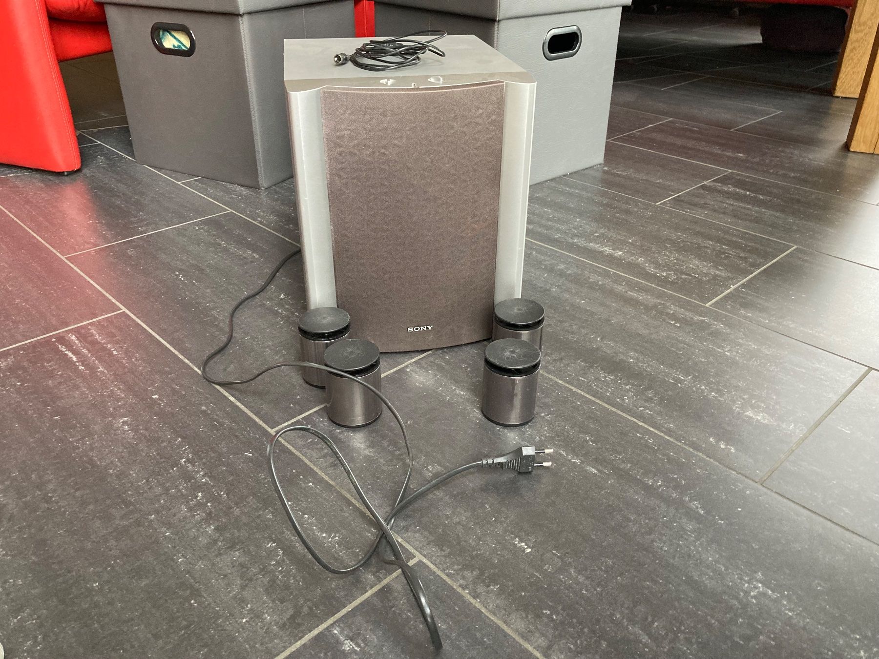 Sony Casse acustiche: Sony Active Subwoofer – Usato da Zweidlen venduto da cor_8fcz