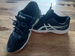 Asics Hallenschuh schwarz Grösse 42 neuwertig