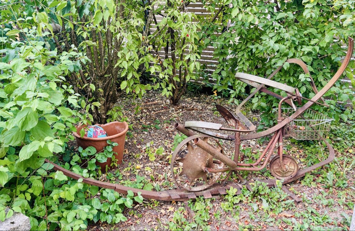 Skulpturen & Statuen: Kunstwerk aus Schrott – Gebraucht aus Thun von Kerolein 1