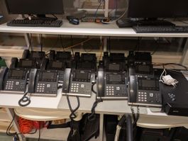 Yealink T46G + 46S + 48G/Stéléphones IP - lot de 26- occasio