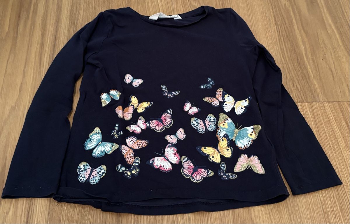 H&M Camicette, T-shirt & Top: Langarmshirt H&M Mädchen Grösse 110/116 – Usato da Jegenstorf venduto da Annina0506