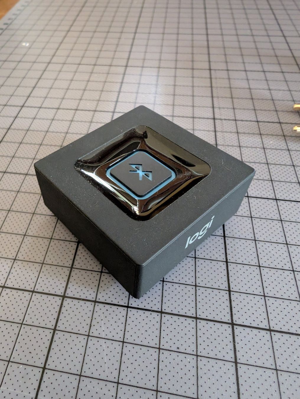 Logitech Laufwerke & Adapter: Logitech Bluetooth Receiver – Gebraucht aus Delémont von breacH 1