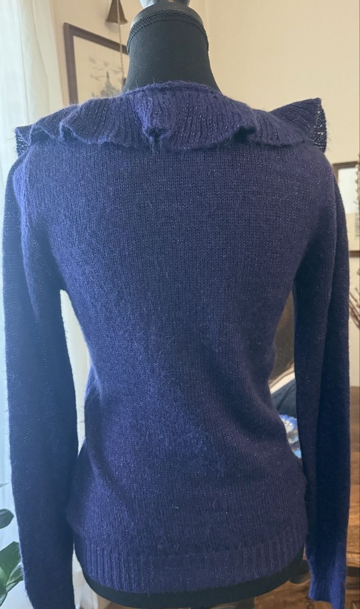 Sisley Maglioni & Felpe: Pull Sisley violet – Volants & fleurs – Usato da Neuchâtel venduto da ass_gdc7 1