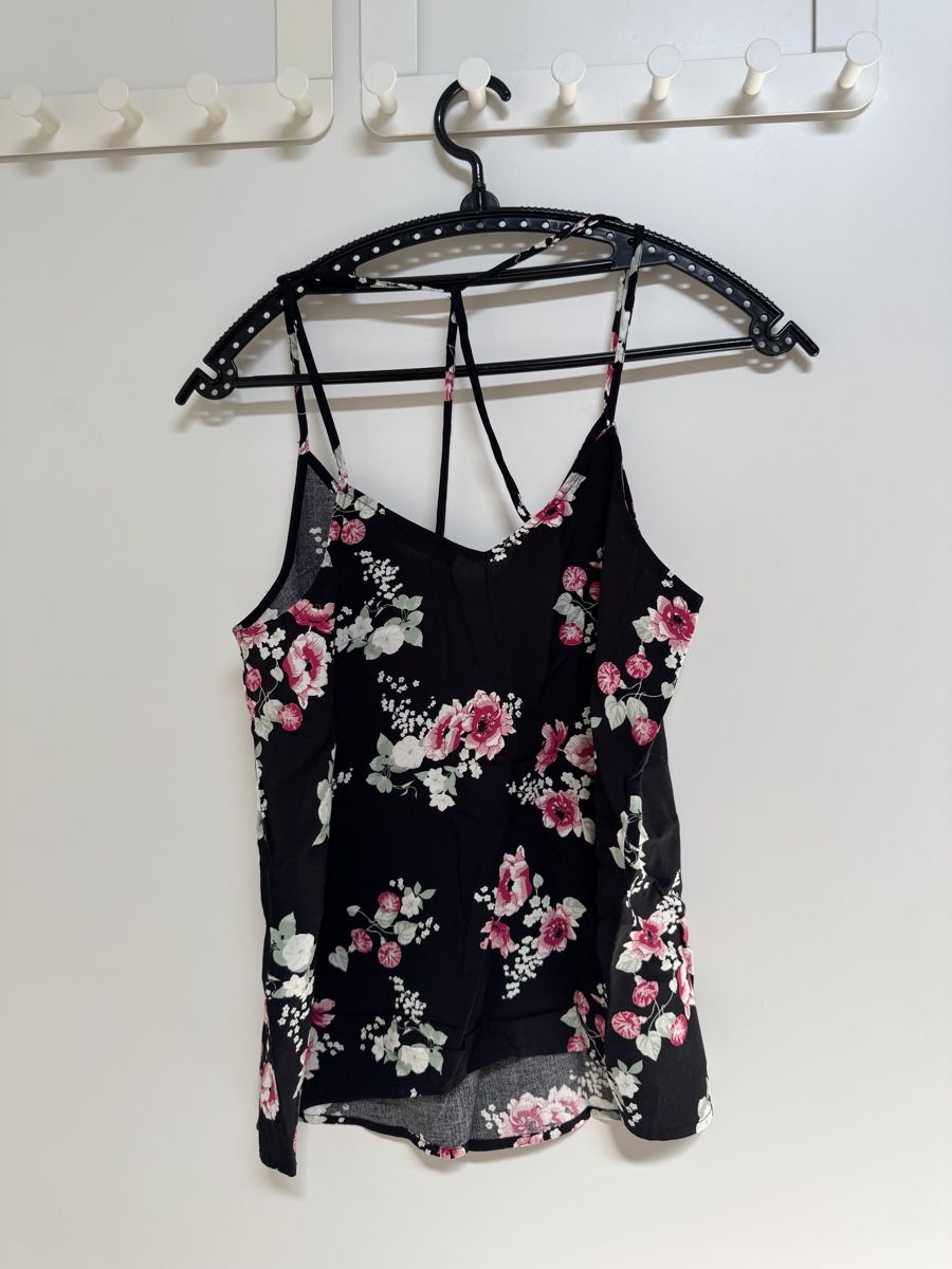 Tops: Top mit Blumenmuster – Gebraucht aus Aesch BL von comven 2