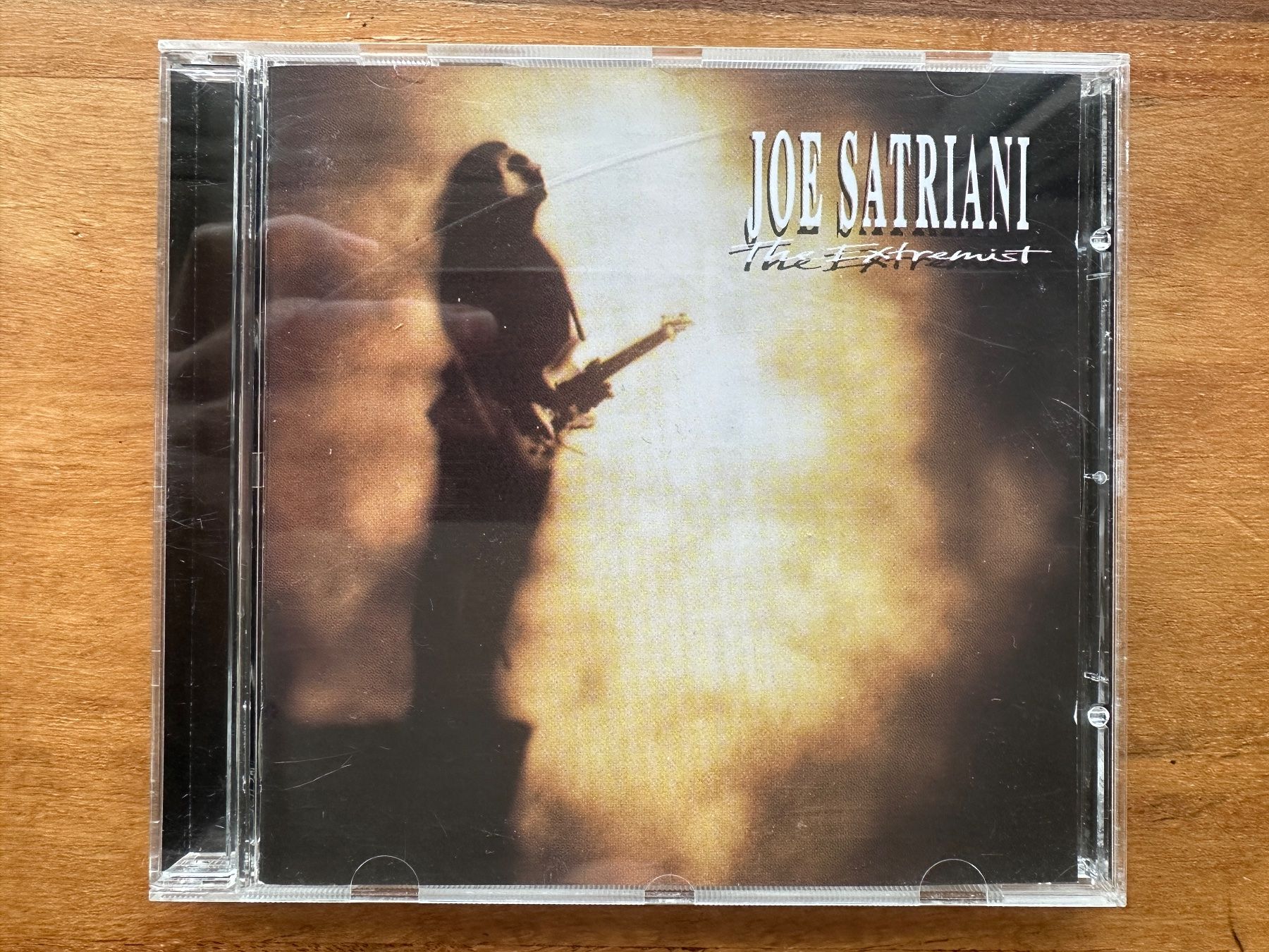 CDs: Joe Satriani - The Extremist (CD) – Gebraucht aus Horgen von flyingpenguin2000
