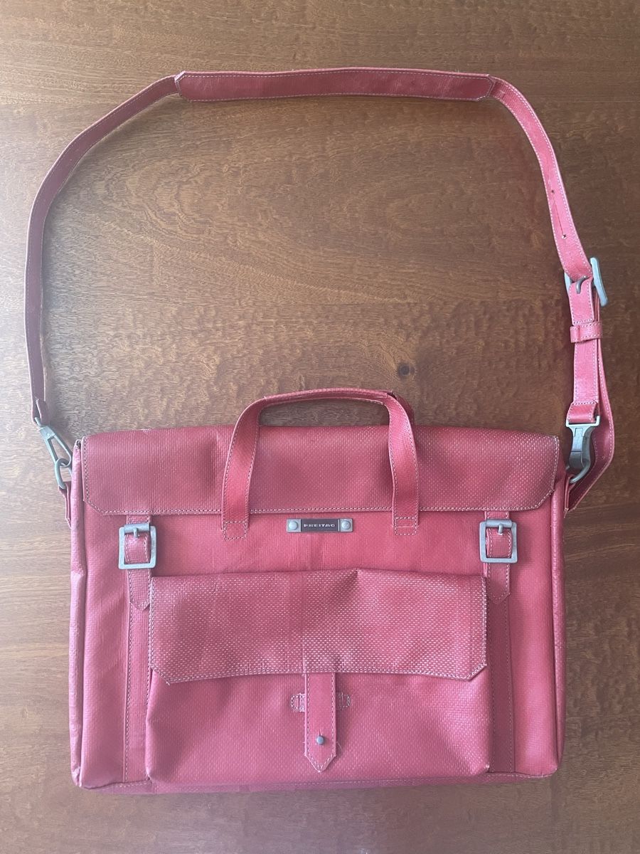 Freitag Borse: Freitag Reference R506 Hutchins laptop bag – Nuovo (secondo la descrizione) da Zürich venduto da bar_96nx