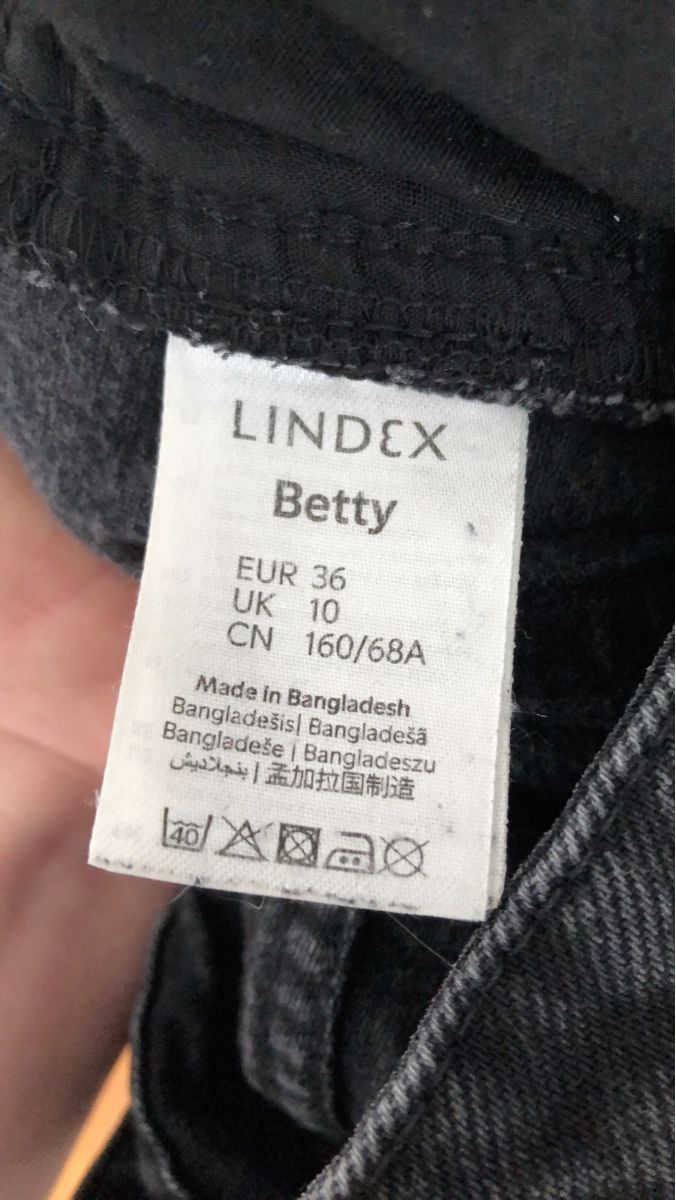Jeans: Jeans, Gr. 36, schwarz – Usato da Bremgarten b. Bern venduto da eblake 2