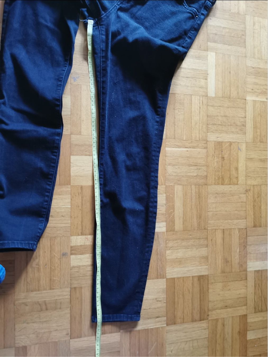 Kleiderpakete: Pullover und Sweatshirt Gr. S, Highwaist-Jeans Gr. 29 – Gebraucht aus Basel von grandfamily 5