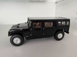 1:18 EXOTO Thundertrac - Hummer H1
