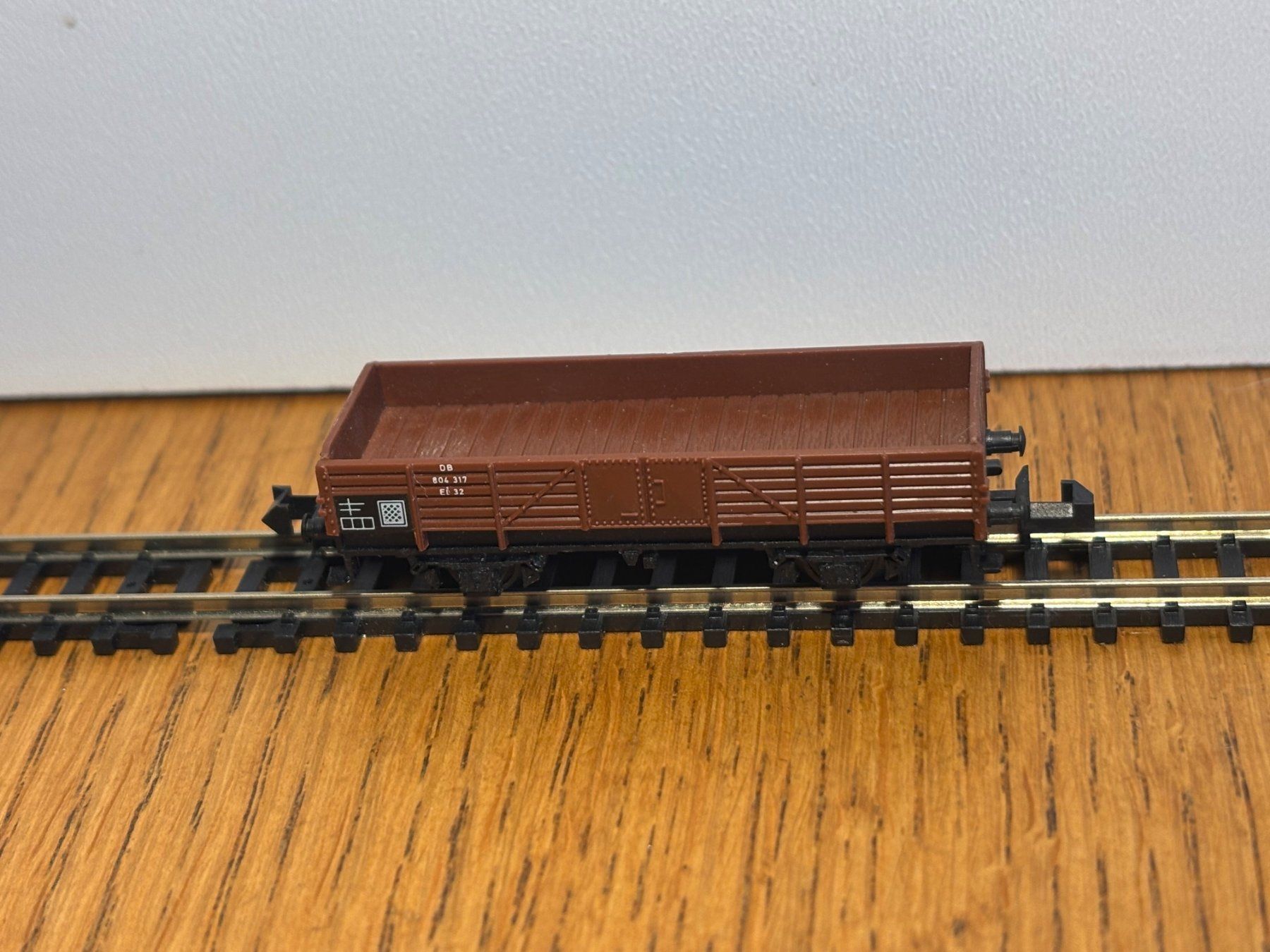 Modelleisenbahnen: e1496: Flachwagen (Spur N) – Gebraucht aus Birsfelden von Birs_25 1