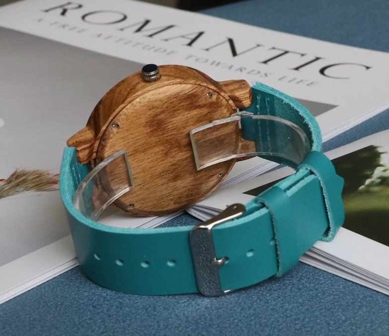 Uhren: Türkiser Quarz Uhr Holz und Leder – Neu und originalverpackt aus Lausanne von WATCH-WORLD 2