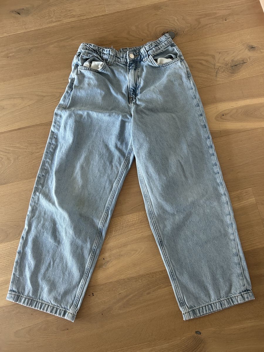 H&M Pantaloni: H&M Jeans Baggy Grösse 158 – Usato da Unterlangenegg venduto da Dodo2108