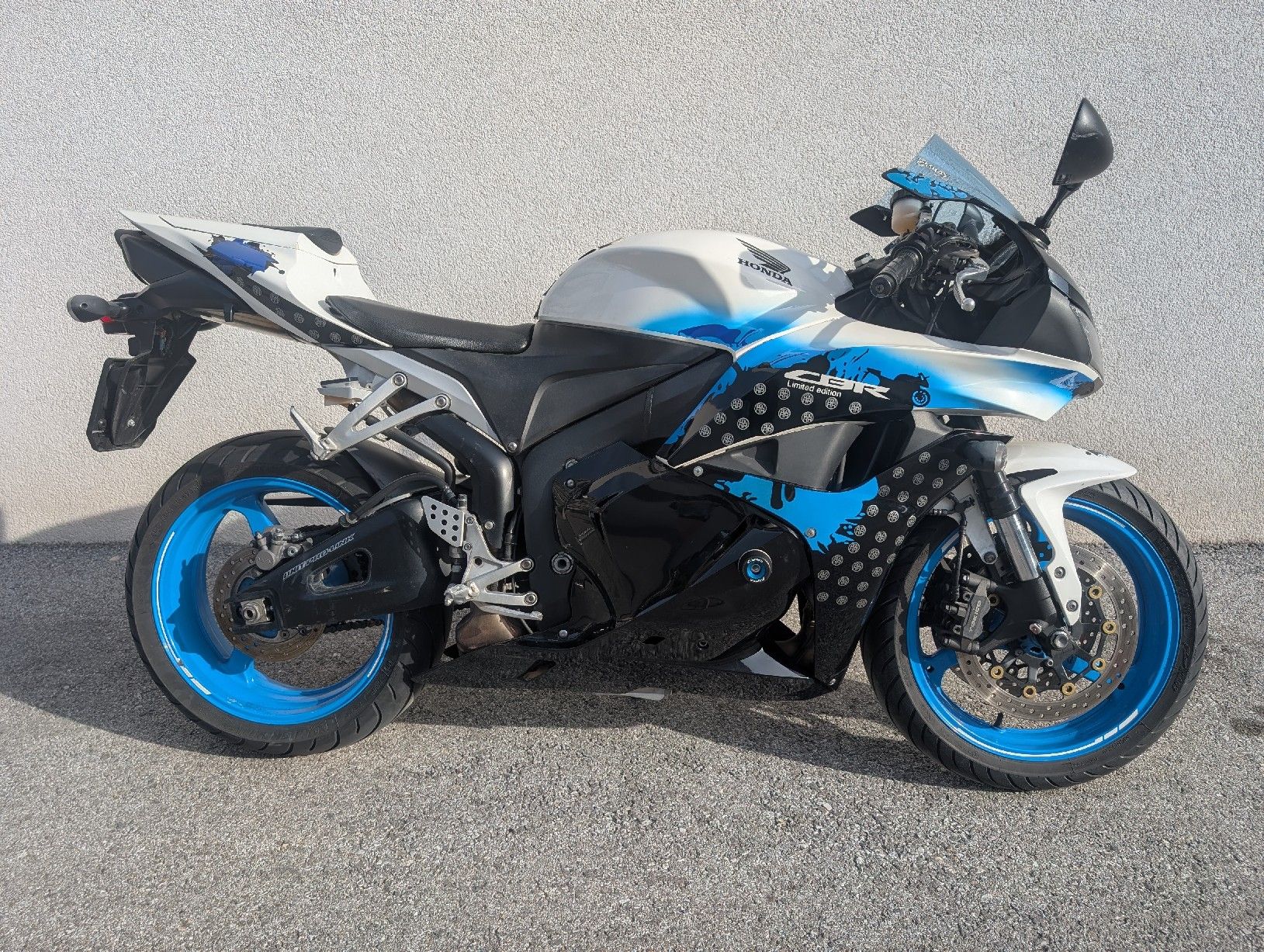Honda Strasse: HONDA CBR 600 RR Limited Edition - 27'000 km – Gebraucht aus Sierre von Dorianex6 6