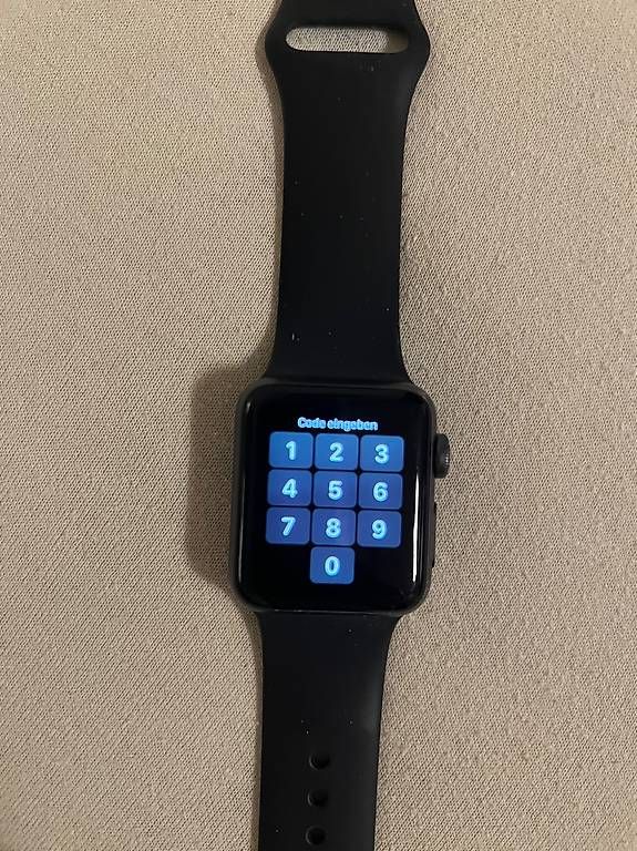Smartwatch: Apple Watch Series 3, 38mm – Usato da Weissbad venduto da ain_x75c