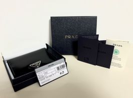 PRADA Luxury Leather Wallet (NP 700.-) 