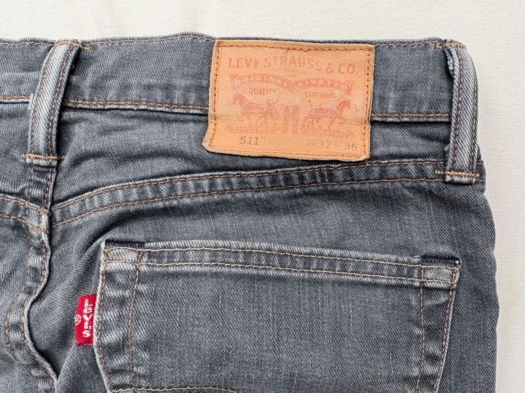 Levi's Jeans: Levis 511 in W32 L36 – Usato da Elgg venduto da Jo_Naj