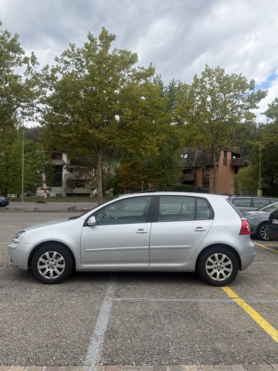 VW Autos: Golf 5  – D'occasion à Böckten par Ximiardita 1