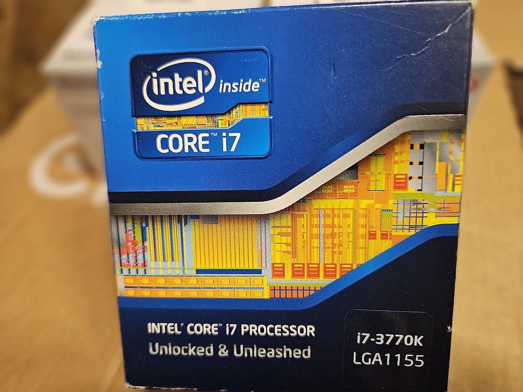 Composants électroniques: 2x Intel CPU – D'occasion à Neftenbach par Wummwila 1