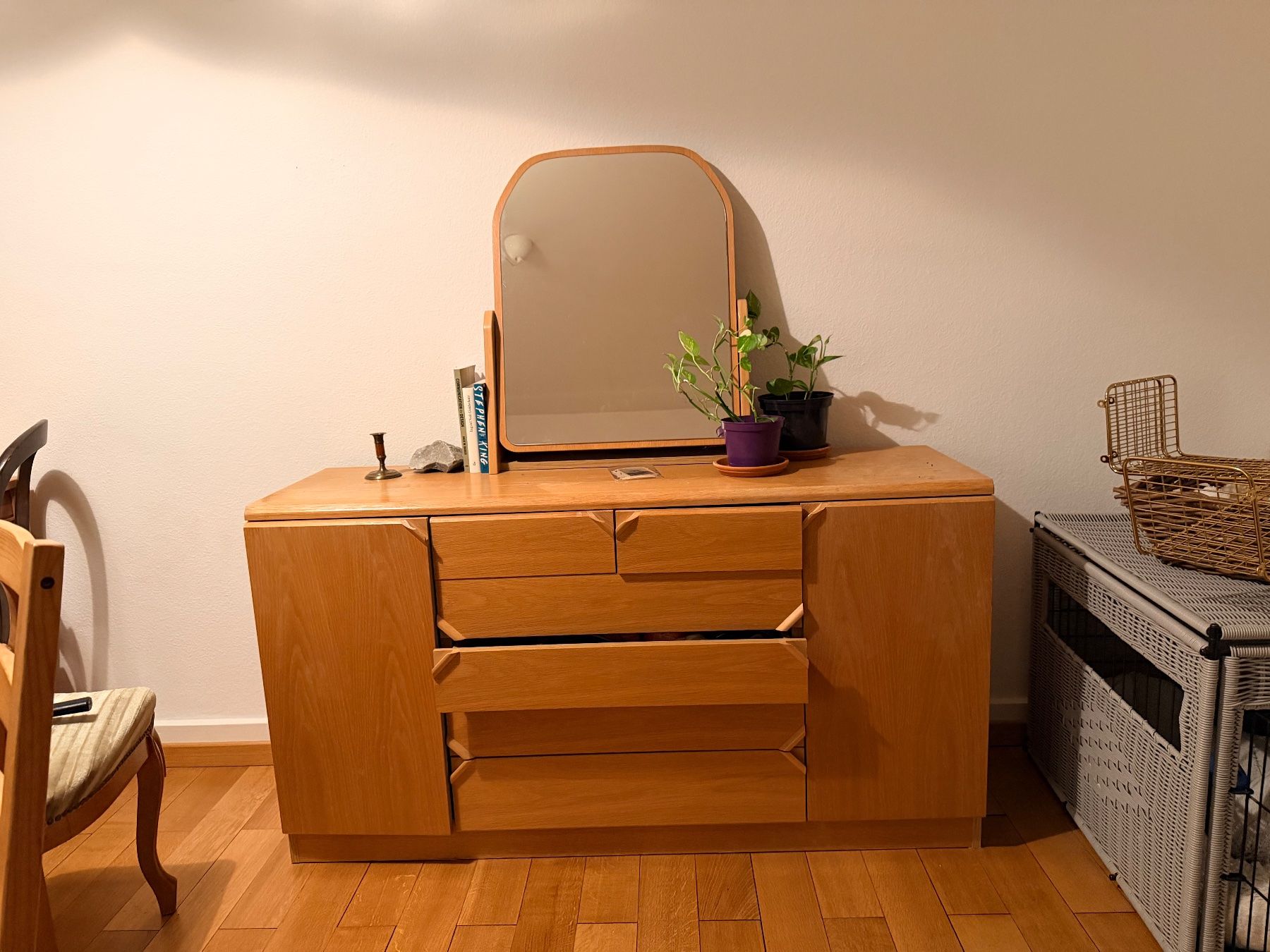 Commodes: Kommode mit Spiegel Holzoptik – Neuf (Voir description) à Zürich par ann_7spz 1