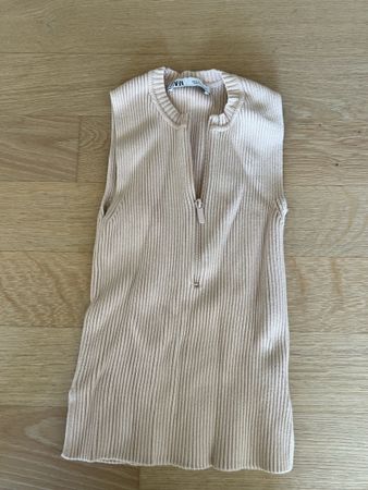 Zara Stricktop mit Reissverschluss beige Grösse S