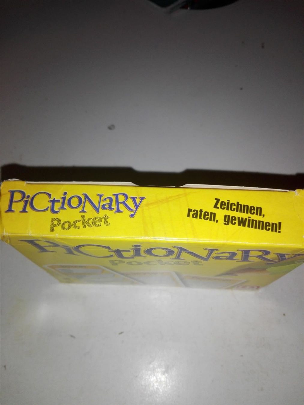 Mattel Giochi: Pictionary Pocket   (De-Fr-It)   -Mattel – Usato da St.Galllen venduto da elkaphone 1