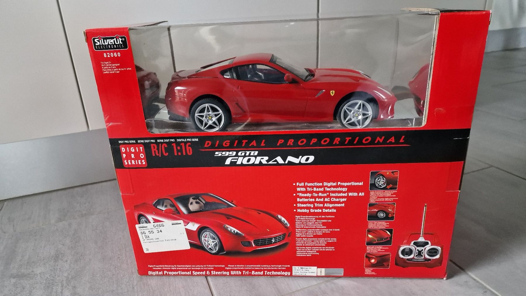 RC Kits de montage: Silverlit Electronics: Ferrari 82060 NEU – Neuf avec emballage d'origine à Wil  AG par Kfloh